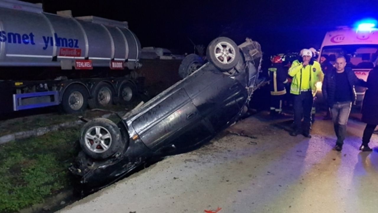 Yılbaşı gecesi alkollü sürücü takla attı: 1 ölü 2 yaralı