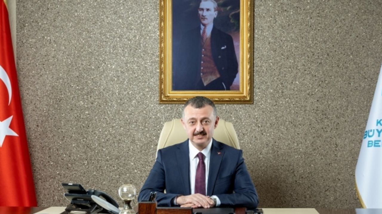Başkan Büyükakın, Çalışan Gazeteciler Günü’nü kutladı