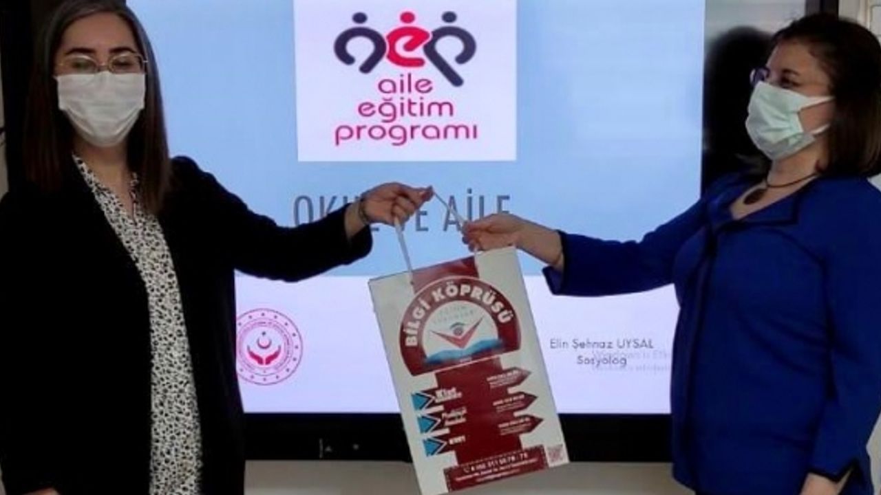 Bilgi Köprüsü Kids’de Okul ve Aile Eğitimi  