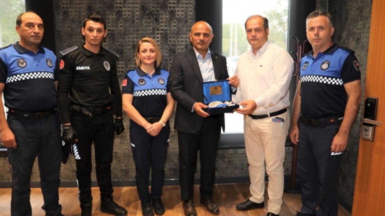 Başkan Söğüt, Körfez Zabıtasıyla bir araya geldi