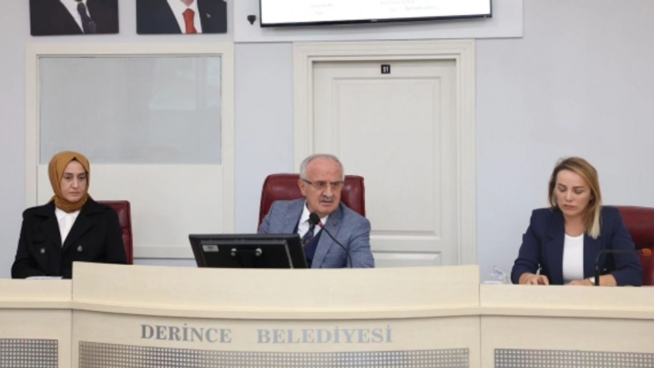 Derince Meclisi'nde İki Madde Görüşüldü