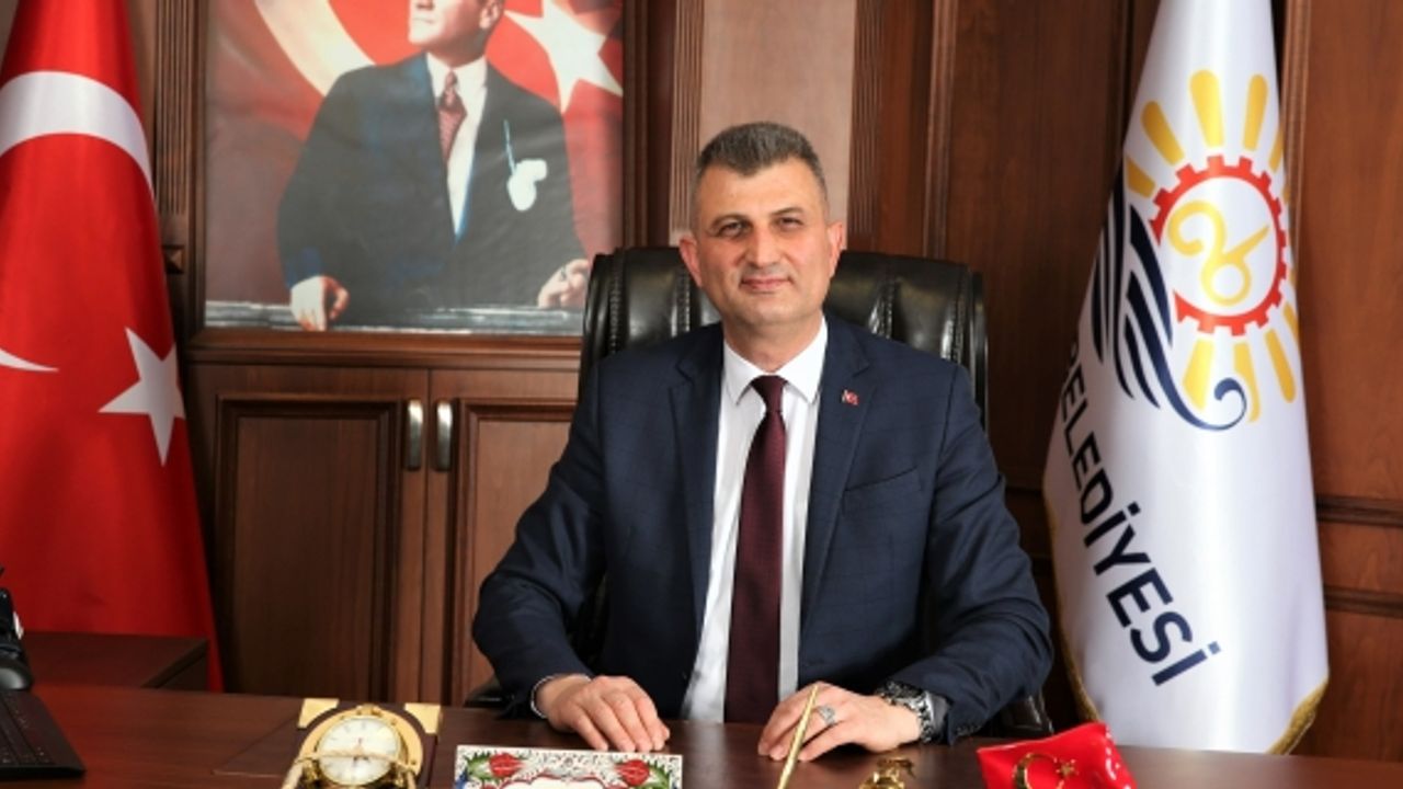 BAŞKAN SEZER: “2024 YILI HAYIRLARA VESİLE OLSUN”
