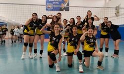 Körfez Belediyesi Ortaokullar Arası Voleybol Turnuvası Başladı