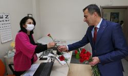 AK Parti Kocaeli’den sağlık çalışanlarına 50 bin adet çiçek