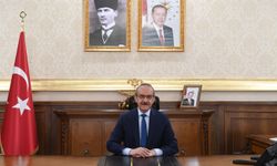 Vali Yavuz, 19 Mayıs'ı kutladı