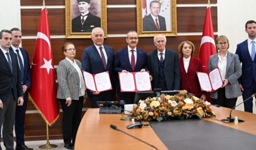 Derince Şükrü Kemal Aracı İlkokuluna Ait Protokol İmzalandı